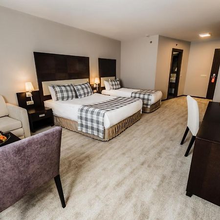 Karinna Hotel Convention Center & Spa - Full Board Plus Bursa Luaran gambar