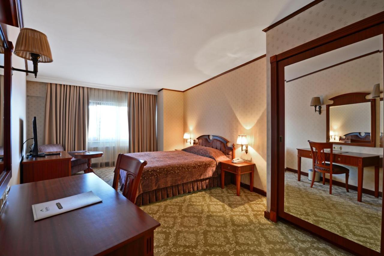 Karinna Hotel Convention Center & Spa - Full Board Plus Bursa Luaran gambar