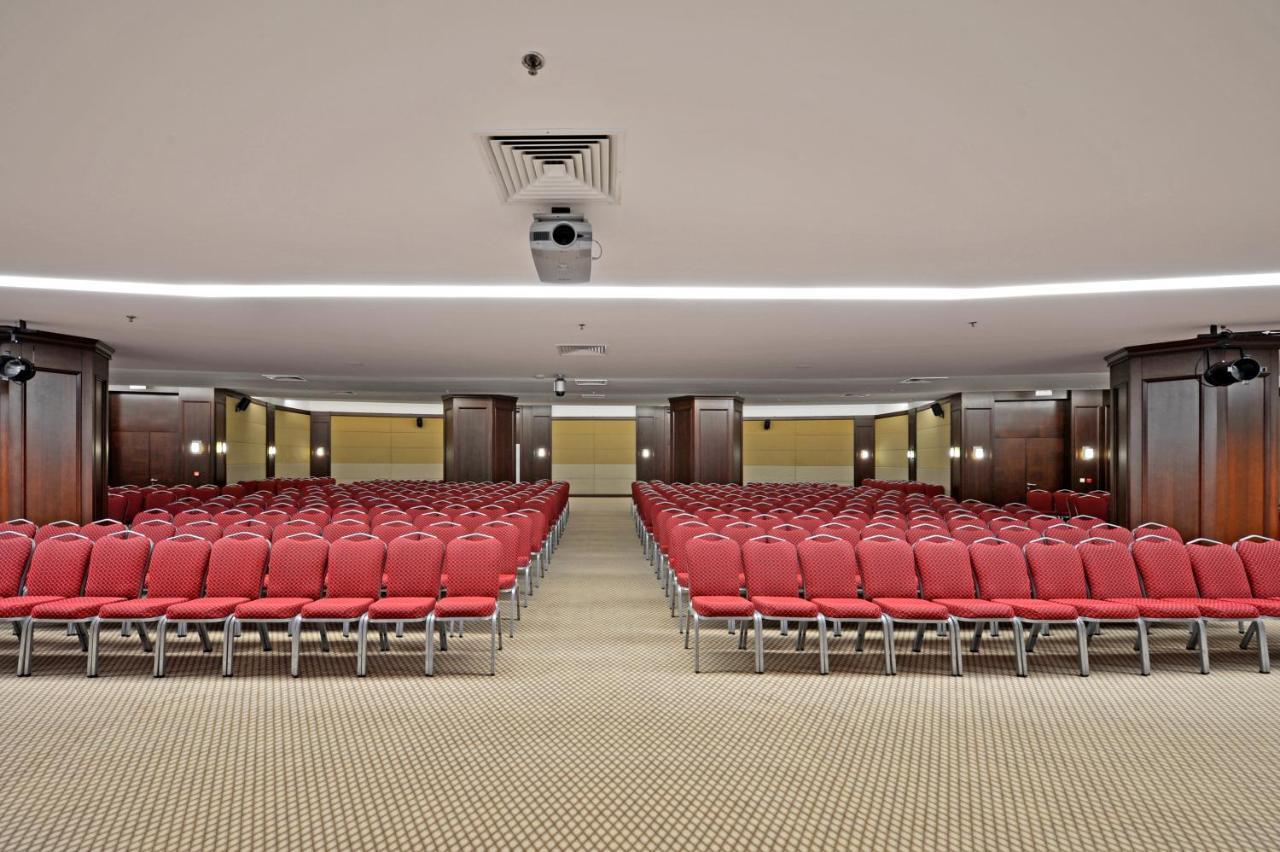 Karinna Hotel Convention Center & Spa - Full Board Plus Bursa Luaran gambar